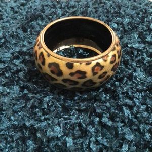 Leopard cuff